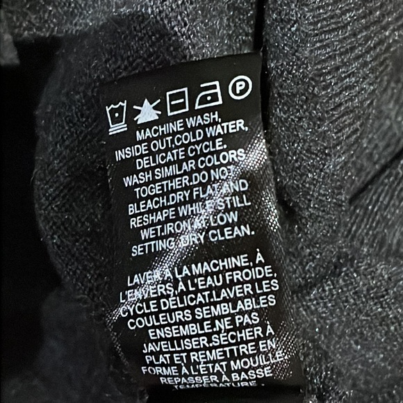 RW&Co men’s dark grey sweater - size M - Picture 5 of 5